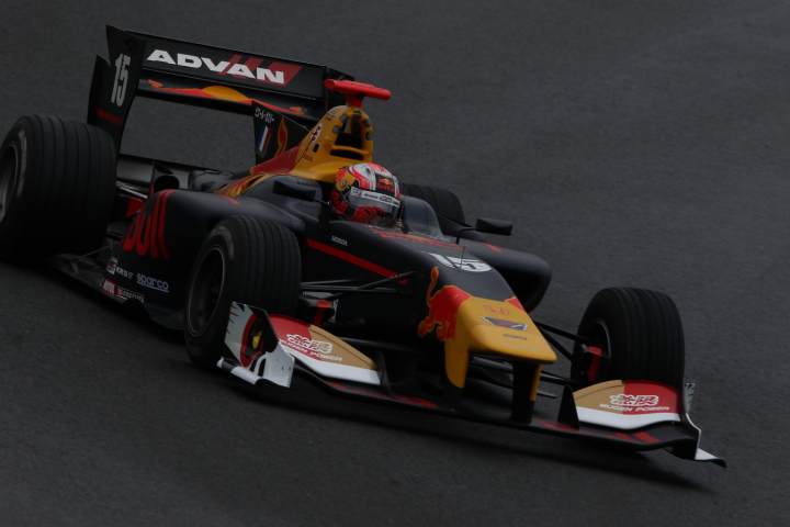 フリー走行: ピエール・ガスリー（TEAM MUGEN SF14）