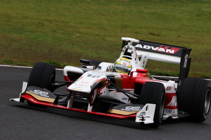 フリー走行: 山本尚貴（TEAM MUGEN SF14）