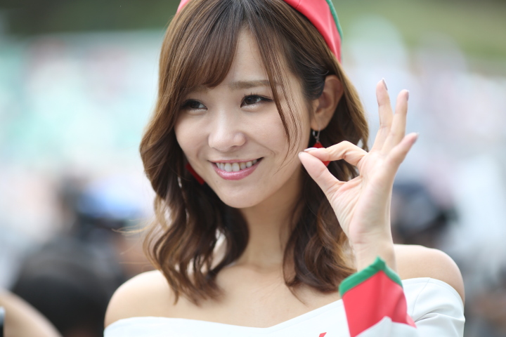 ピットウォーク: レースクイーン