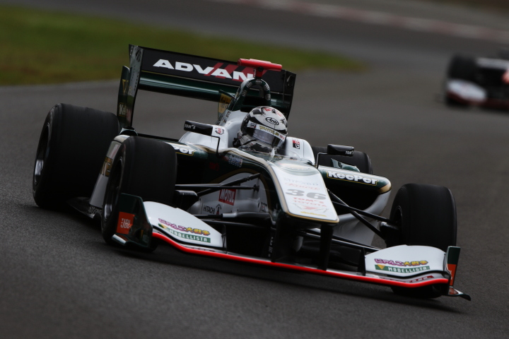 公式予選: アンドレ・ロッテラー（VANTELIN KOWA TOM’S SF14）