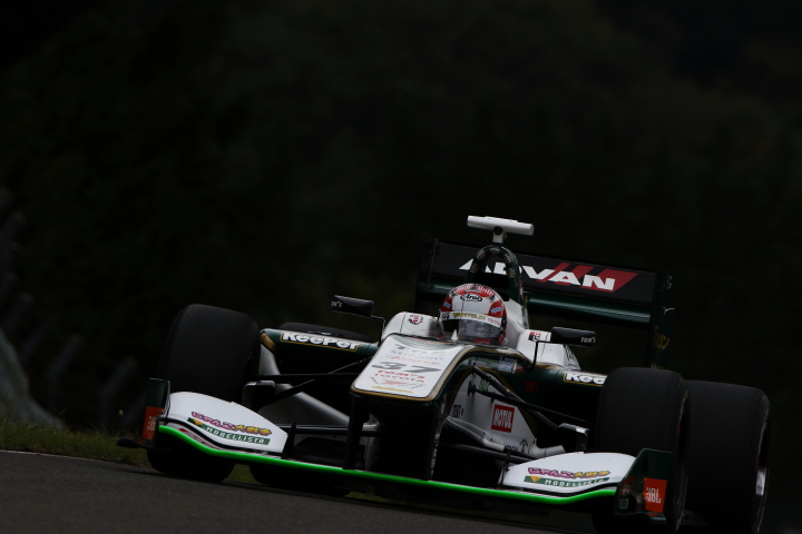 公式予選: 中嶋一貴（VANTELIN KOWA TOM’S SF14）