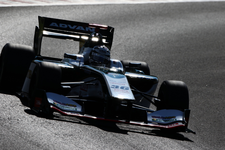 フリー走行: アンドレ・ロッテラー（VANTELIN KOWA TOM’S SF14）