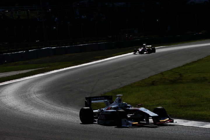 フリー走行: 山本尚貴（TEAM MUGEN SF14）