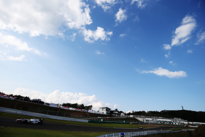 決勝レース: 関口雄飛（ITOCHU ENEX TEAM IMPUL SF14）