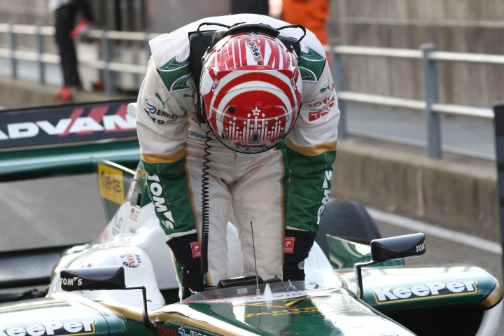 決勝レース: 中嶋一貴（VANTELIN TEAM TOM’S）