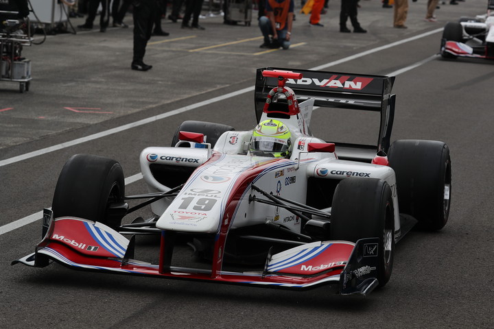 予選2位は関口雄飛（ITOCHU ENEX TEAM IMPUL SF14）