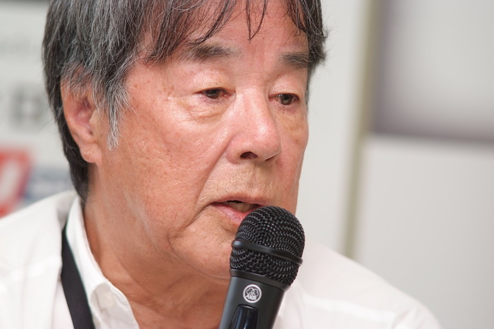決勝記者会見: 優勝チーム監督の星野一義氏（ITOCHU ENEX TEAM IMPUL SF14）