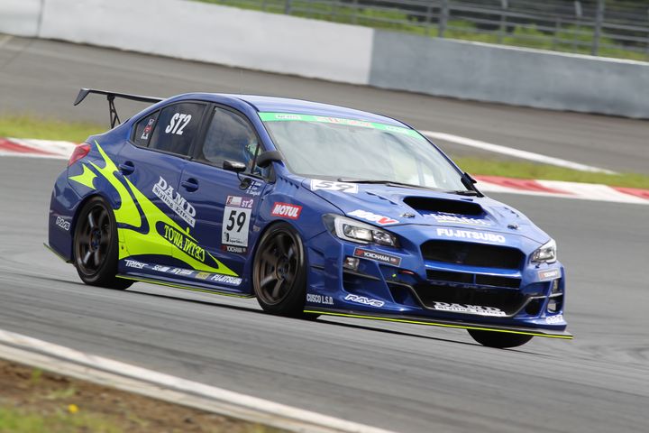 ST-2クラスポールポジションは大澤学／後藤比東至／谷口信輝組（DAMD MOTUL ED WRX STI）