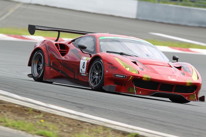 総合＆ST-Xクラスポールポジションは永井宏明／佐々木孝太／銘苅翼組（ARN Ferrari 488 GT3）