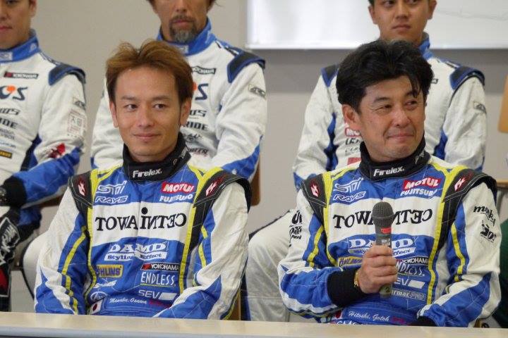 予選記者会見: ST-2クラスポールポジションの大澤学／後藤比東至／谷口信輝組（DAMD MOTUL ED WRX STI）