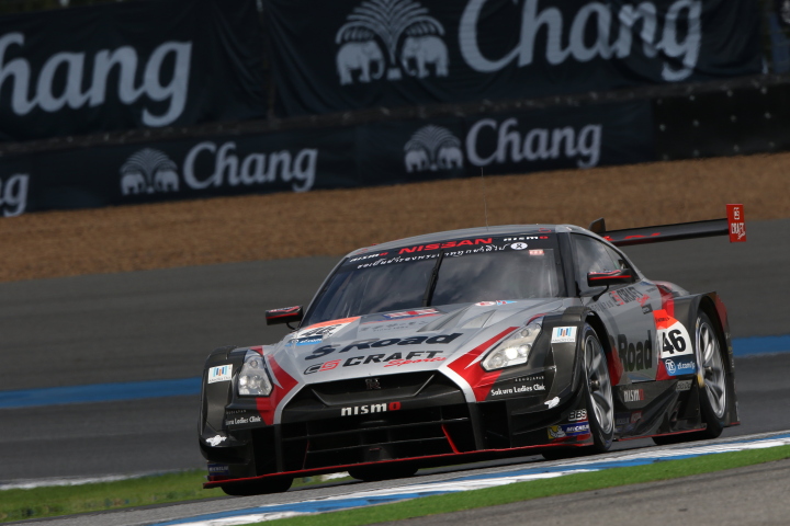 公式練習: 本山哲／千代勝正組（S Road CRAFTSPORTS GT-R）