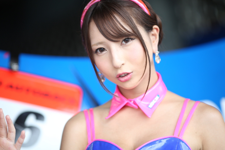 ピットウォーク: レースクイーン