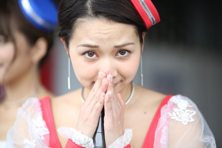 ピットウォーク: レースクイーン