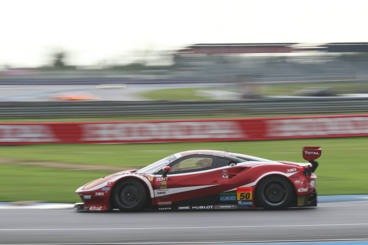 公式予選: 都筑晶裕／新田守男組（Ferrari 488 GT3）