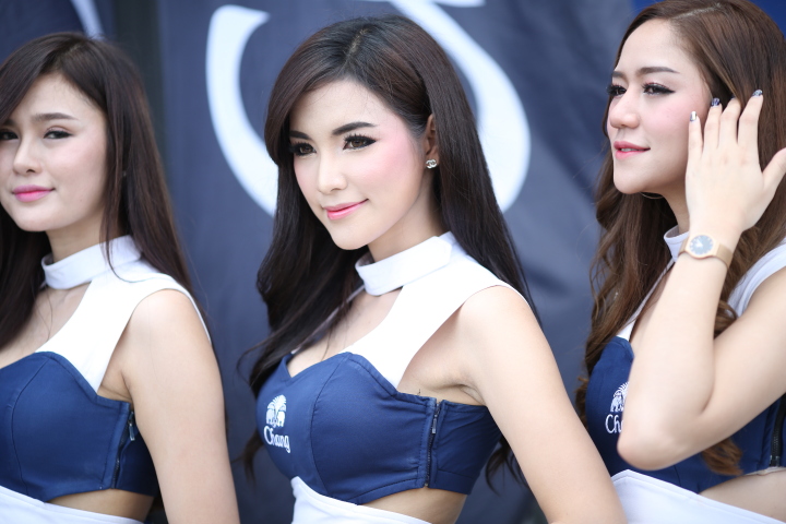 ピットウォーク: レースクイーン