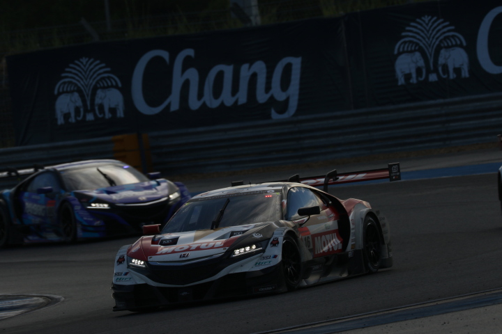 決勝レース: 武藤英紀（MOTUL MUGEN NSX-GT）