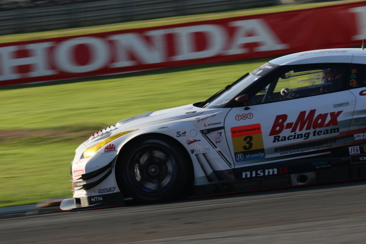 決勝レース: 星野一樹／高星明誠組（B-MAX NDDP GT-R）