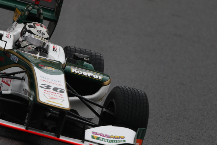 フリー走行: アンドレ・ロッテラー（VANTELIN KOWA TOM’S SF14）