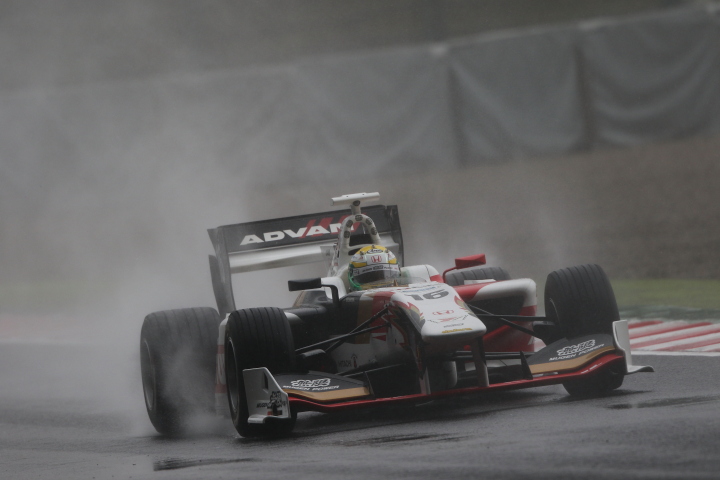 フリー走行: 山本尚貴（TEAM MUGEN SF14）