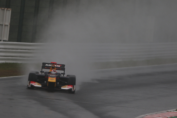 フリー走行: ピエール・ガスリー（TEAM MUGEN SF14）