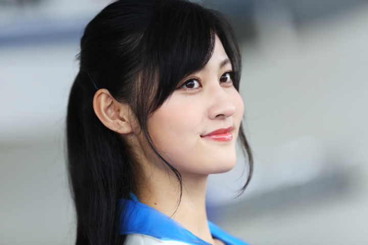 ピットウォーク: レースクイーン