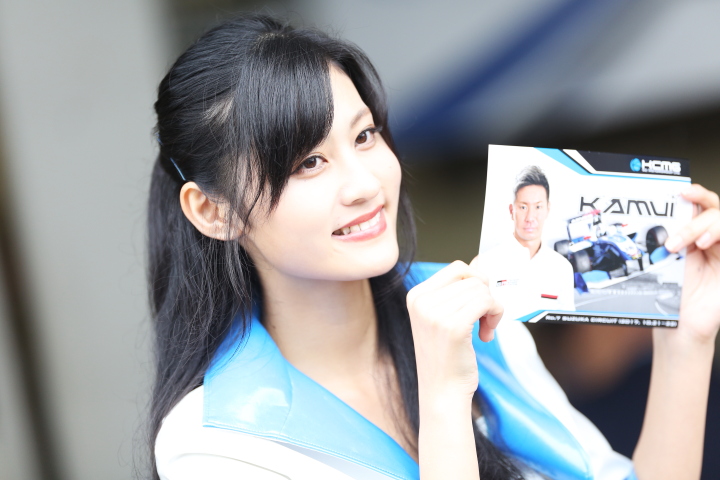 ピットウォーク: レースクイーン