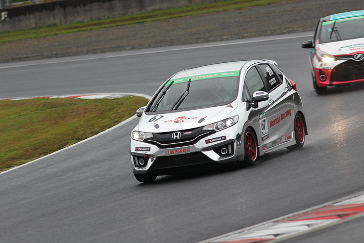 グループ2決勝: ST-5クラス3位は中川亮／安井亮平組（YAMATO FIT）