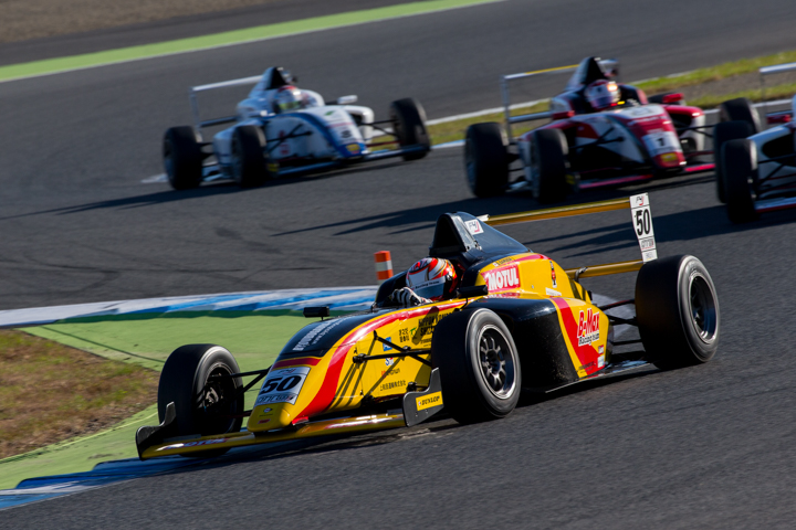 決勝2位は澤田真治（B-MAX RACING F110）