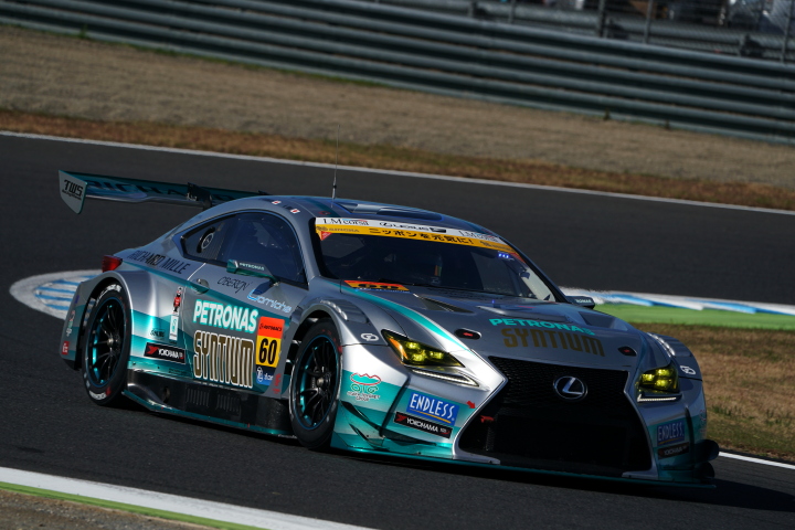 公式練習: 飯田章／吉本大樹組（SYNTIUM LMcorsa RC F GT3）
