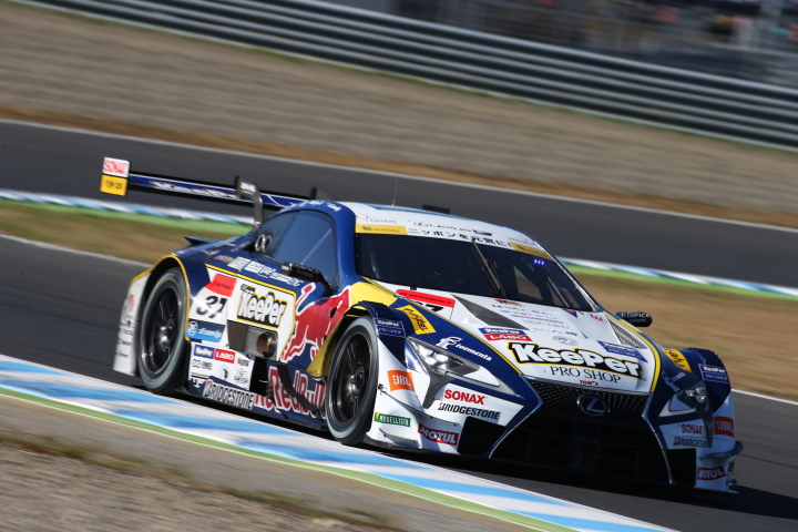 公式練習: 平川亮／ニック・キャシディ組（KeePer TOM'S LC500）