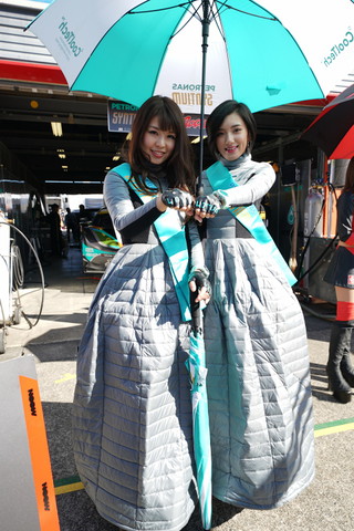 ピットウォーク: レースクイーン