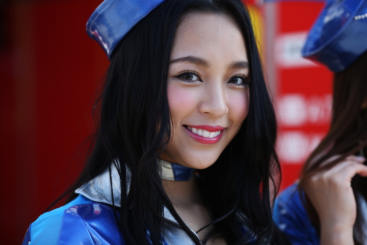 ピットウォーク: レースクイーン