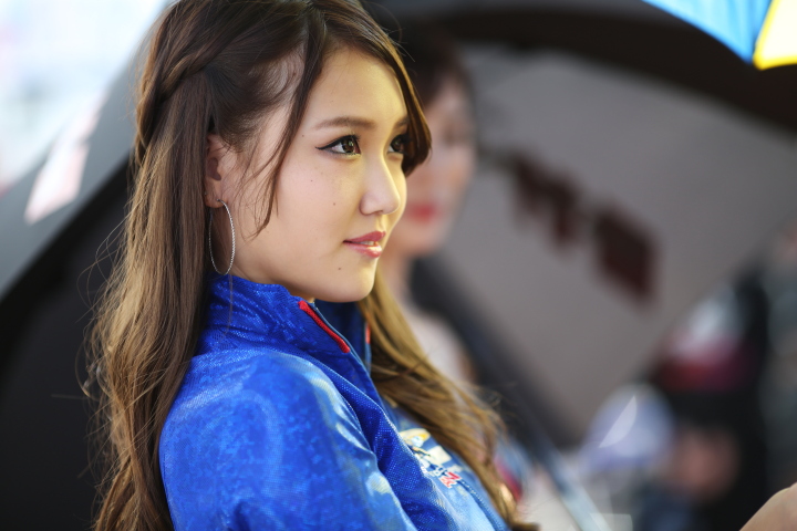 ピットウォーク: レースクイーン