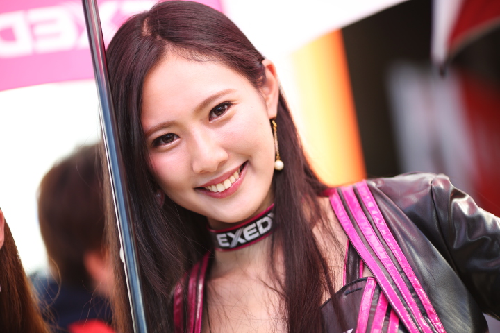 ピットウォーク: レースクイーン