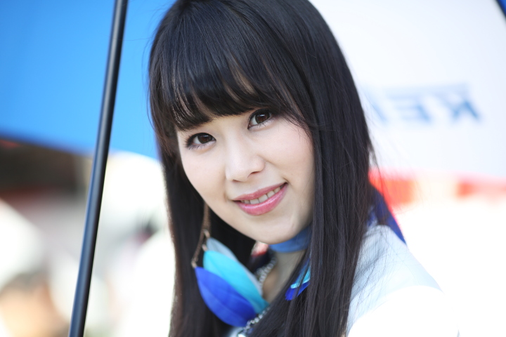 ピットウォーク: レースクイーン