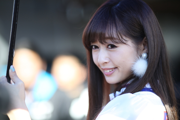 ピットウォーク: レースクイーン