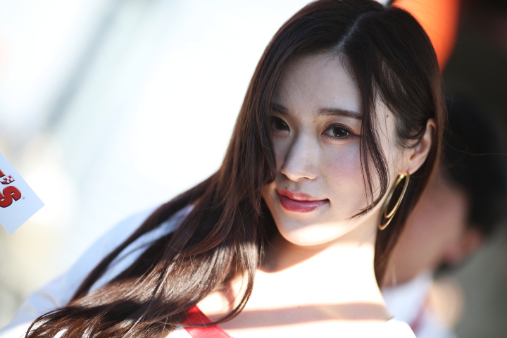 ピットウォーク: レースクイーン