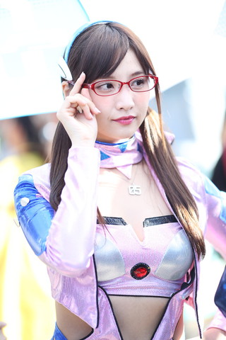 ピットウォーク: レースクイーン