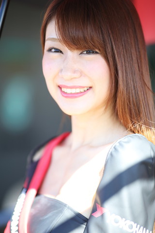 ピットウォーク: レースクイーン