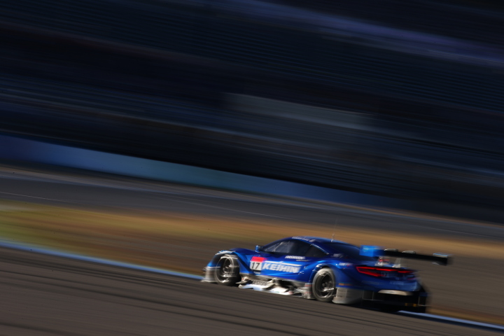 公式予選: 小暮卓史（KEIHIN NSX-GT）