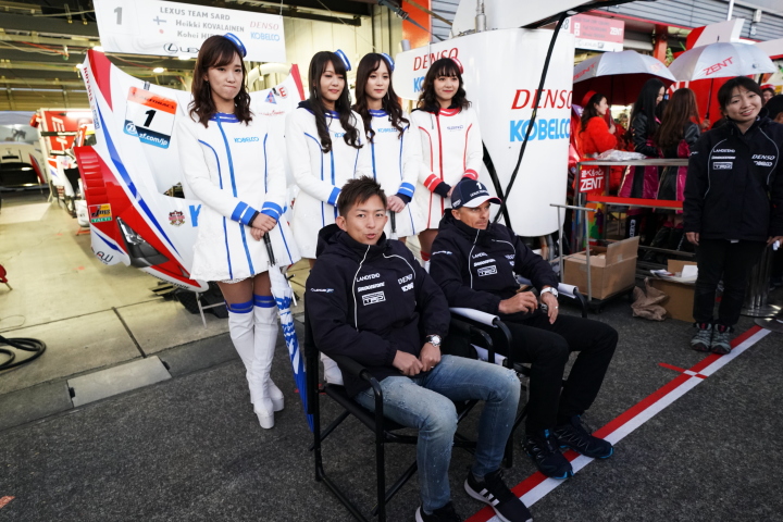 GTキッズウォーク: 平手晃平とヘイッキ・コバライネン（LEXUS TEAM SARD）