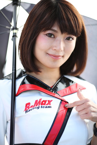 ピットウォーク: レースクイーン