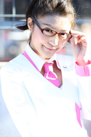 ピットウォーク: レースクイーン