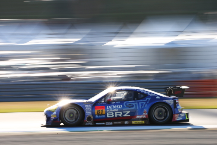 決勝レース: 井口卓人／山内英輝組（SUBARU BRZ R&D SPORT）