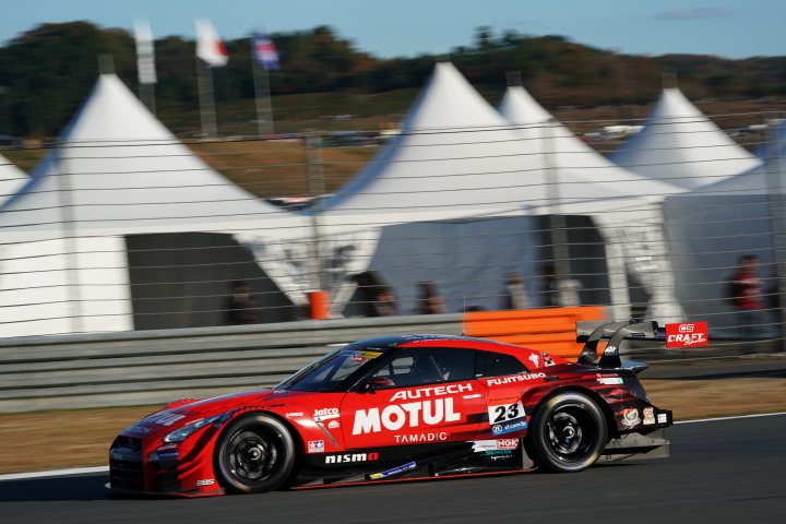 決勝レース: 松田次生（MOTUL AUTECH GT-R）