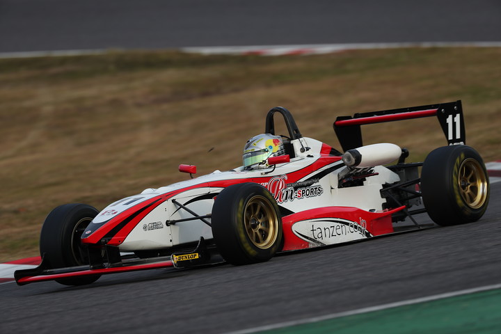 日本一決定戦決勝: 3位は佐藤セルゲイビッチ（結婚の学校KK-SZ）