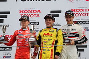 f3-rd12-r-podium
