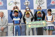f4-rd5-r-podium
