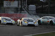 gt-rd6-r-gt300-fight