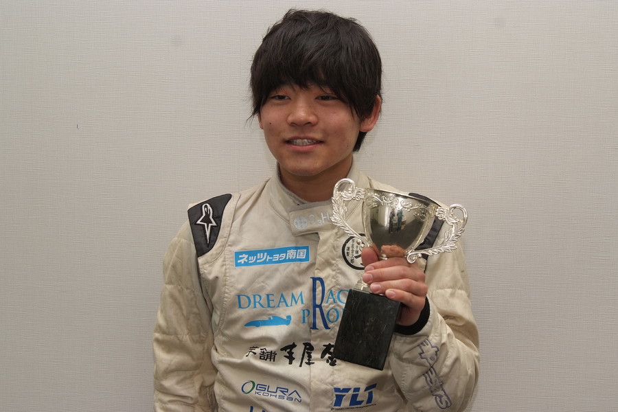 優勝した岡本大地（BITCOIN悟17J）
